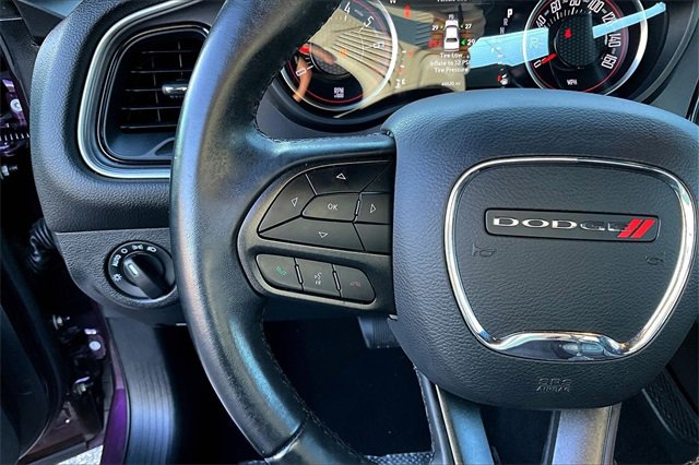 Used 2020 Dodge Challenger SXT image 10