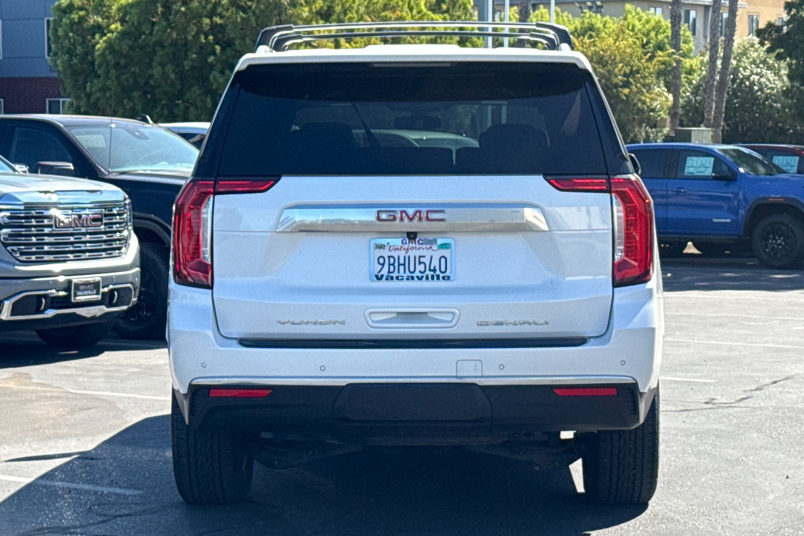 Used 2022 GMC Yukon Denali AWD/4WD image 6