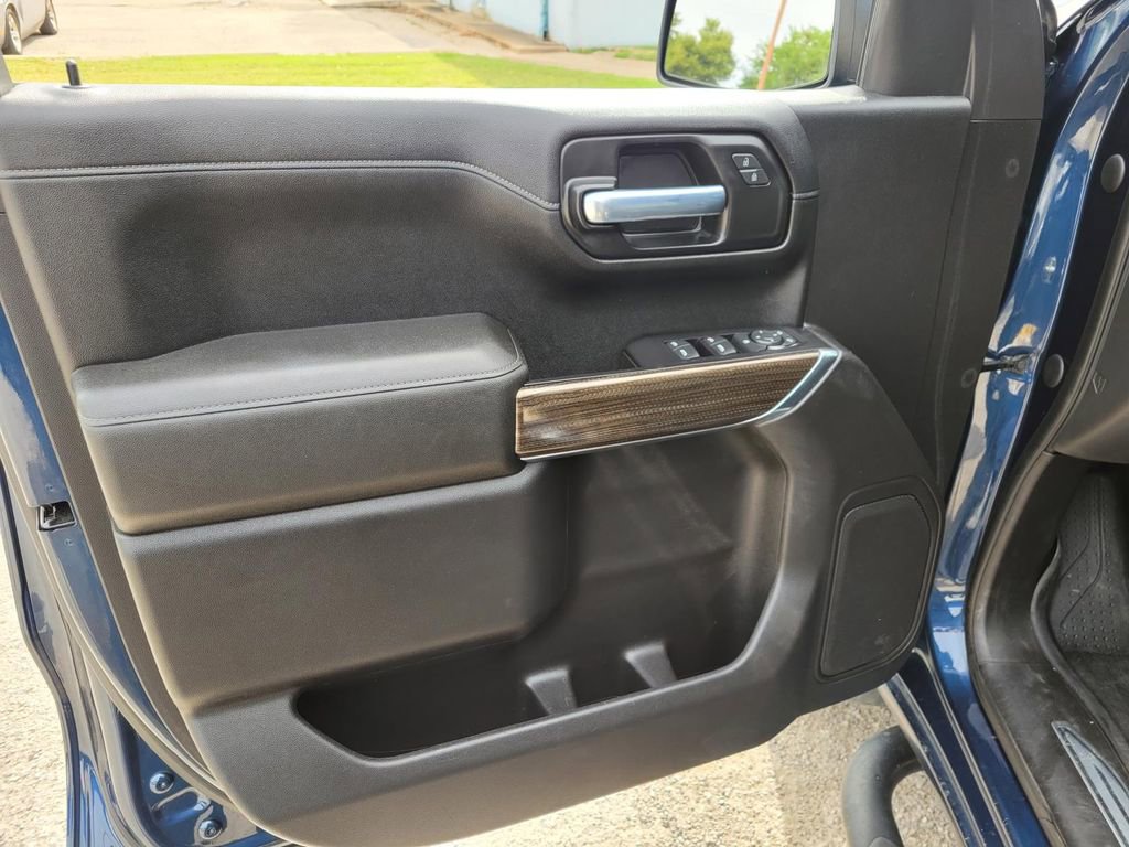 Used 2021 Chevrolet Silverado 1500 LT w/ Texas Edition Plus image 18