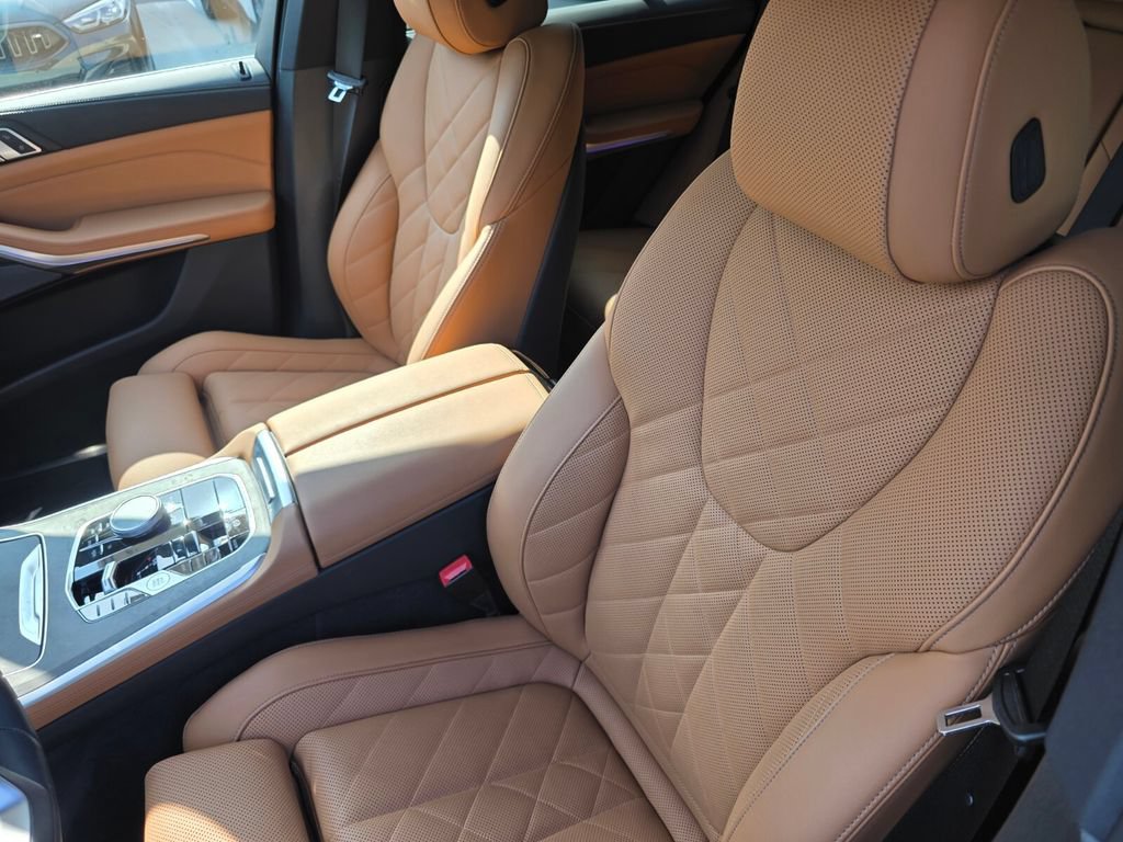 Certified 2025 BMW X5 sDrive40i w/ Premium Package RWD image 10