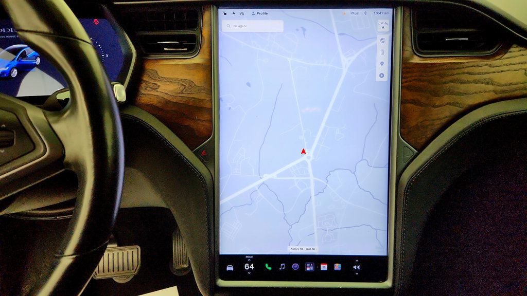 Used 2020 Tesla Model X Long Range AWD/4WD image 21