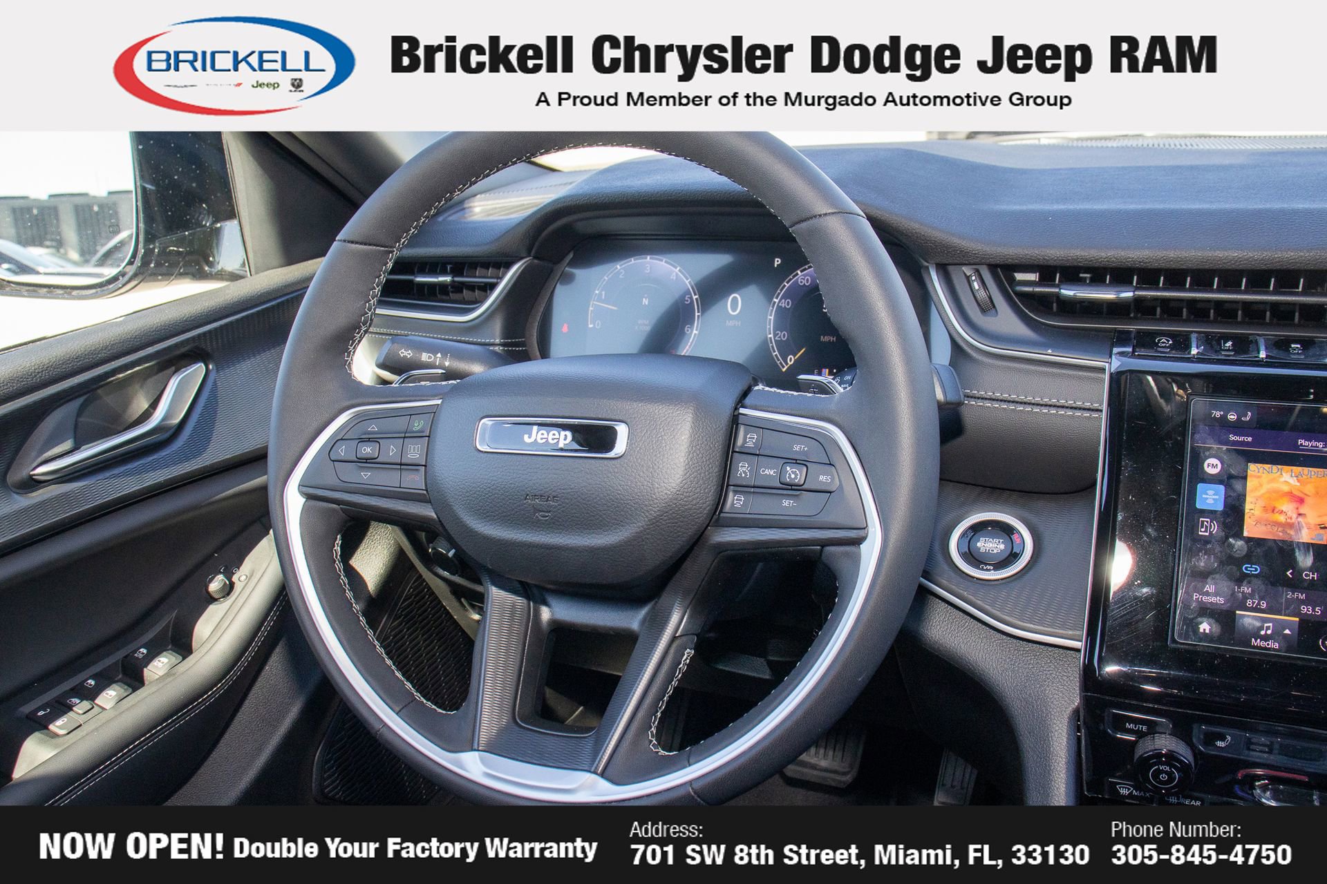 Used 2025 Jeep Grand Cherokee L Altitude AWD/4WD image 23