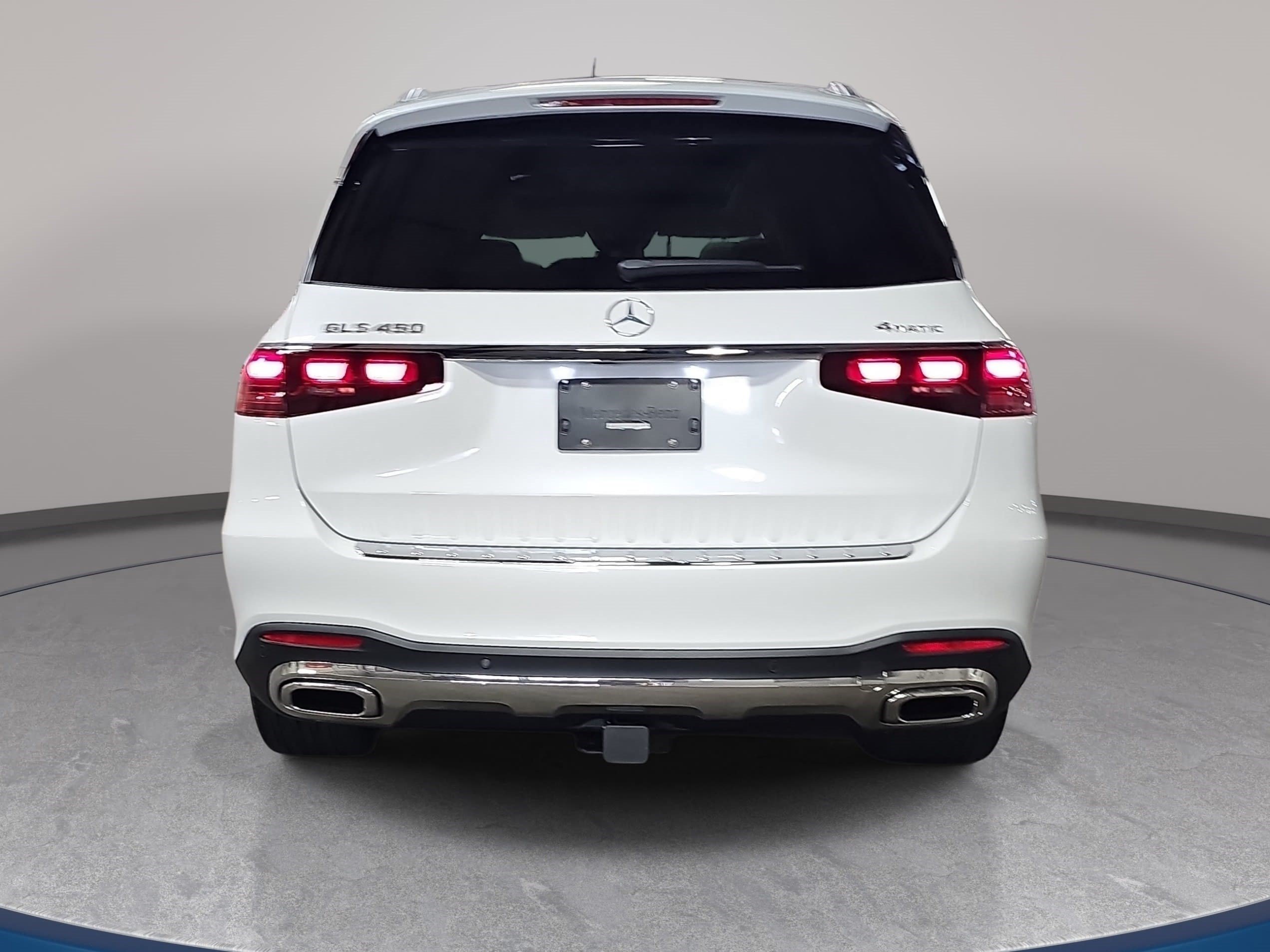 New 2026 Mercedes-Benz GLS 450 4MATIC image 6