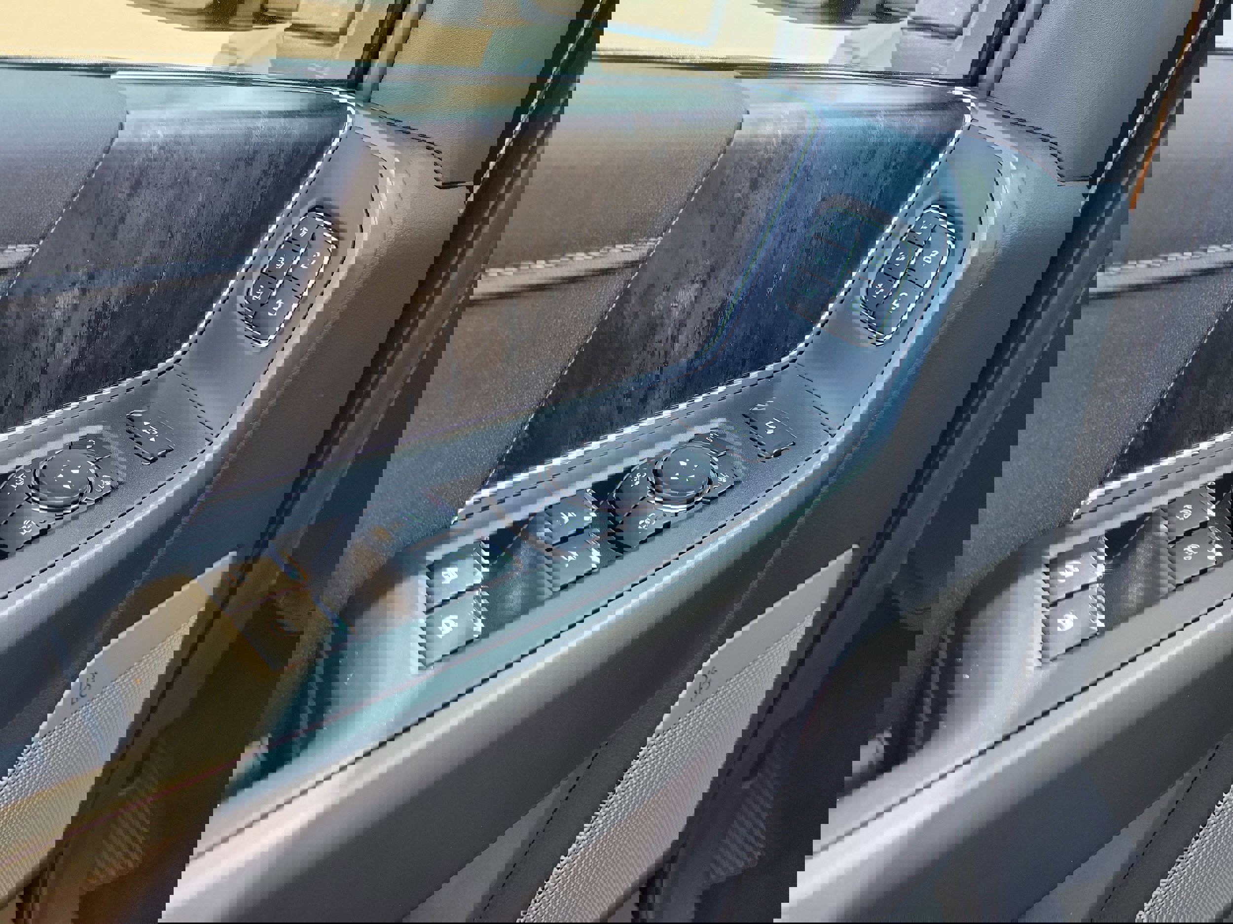 New 2026 Ford F350 Lariat image 22