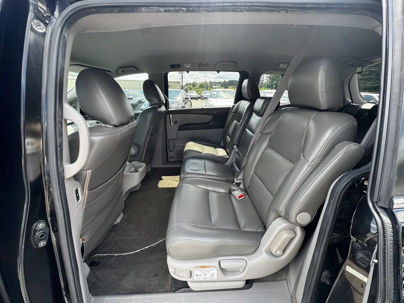 Used 2015 Honda Odyssey EX image 10