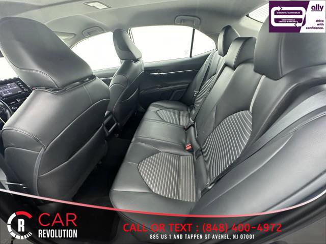 Used 2022 Toyota Camry SE FWD image 36