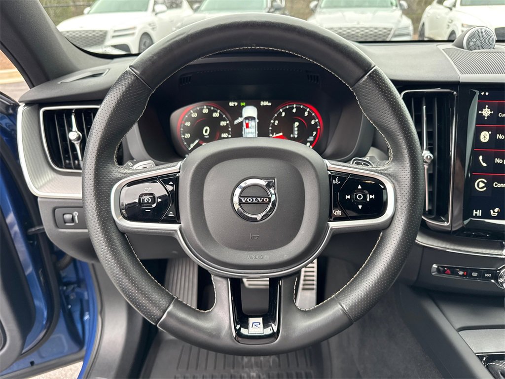 Used 2018 Volvo XC60 T6 R-Design w/ Convenience Package image 24