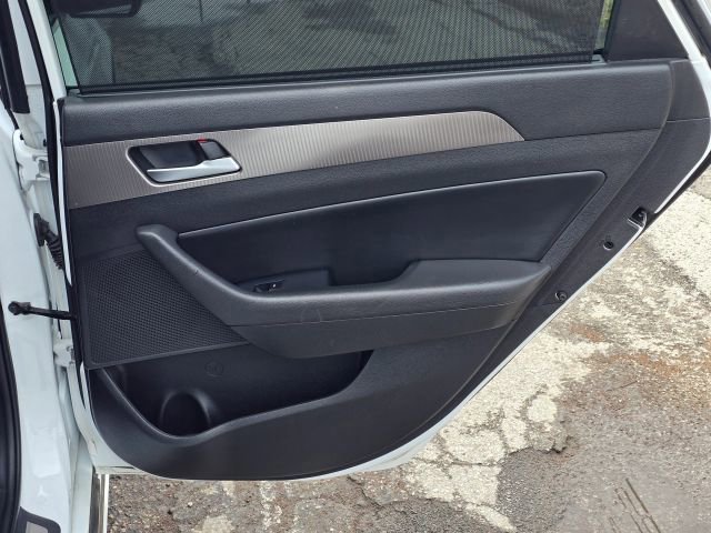 Used 2019 Hyundai Sonata Limited FWD image 15