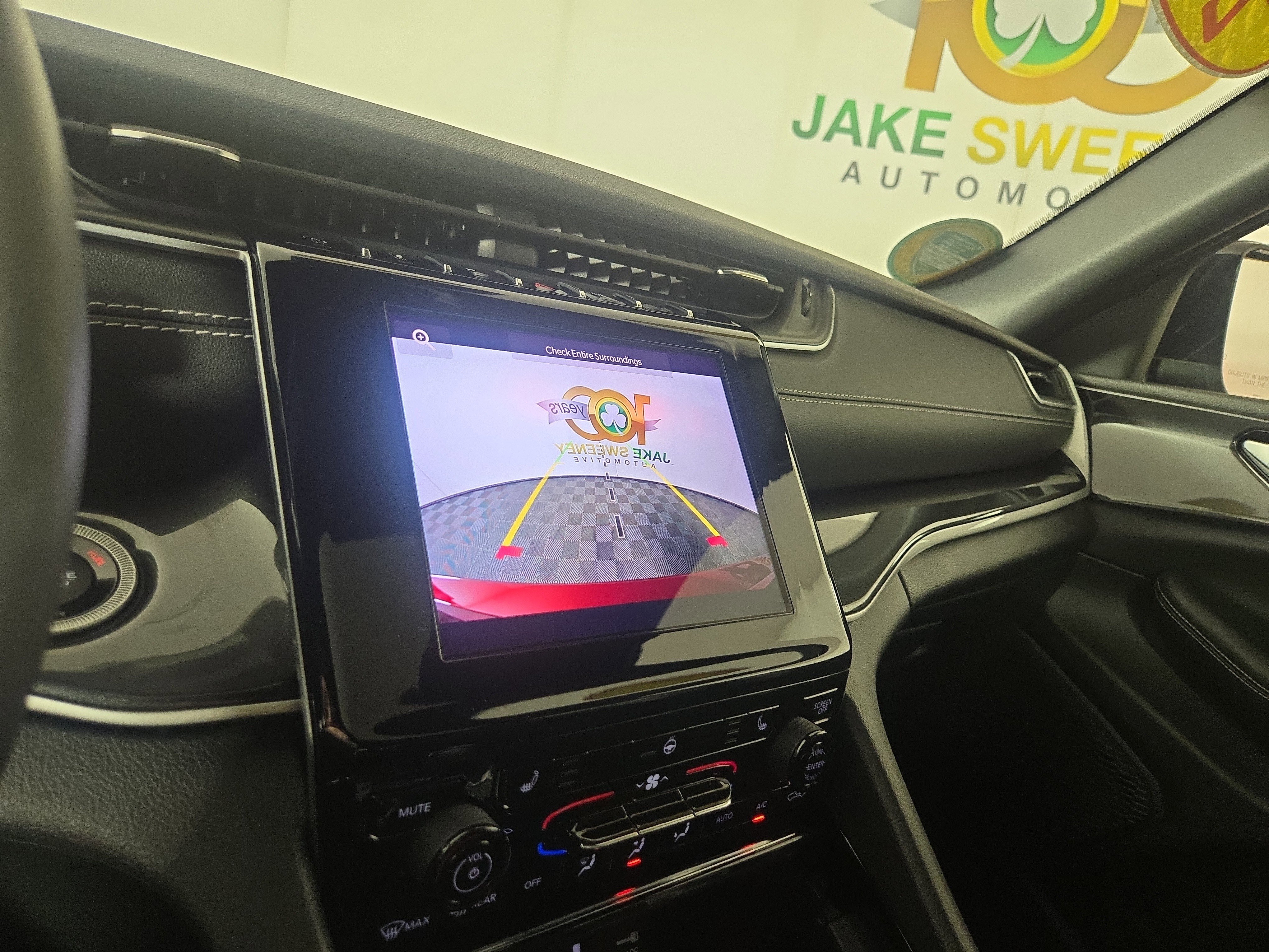 Used 2023 Jeep Grand Cherokee L Laredo AWD/4WD image 21