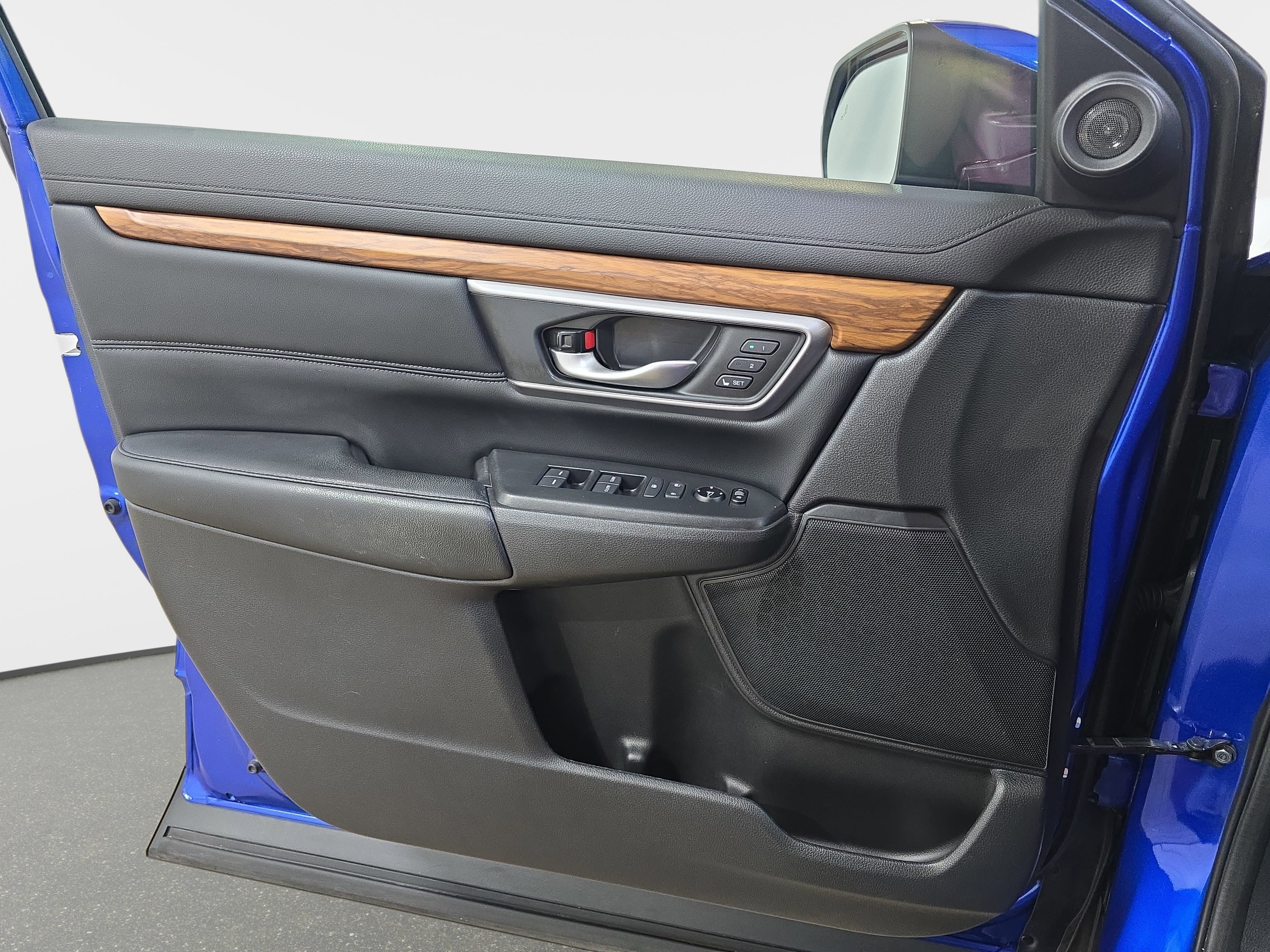 Certified 2020 Honda CR-V Touring image 26