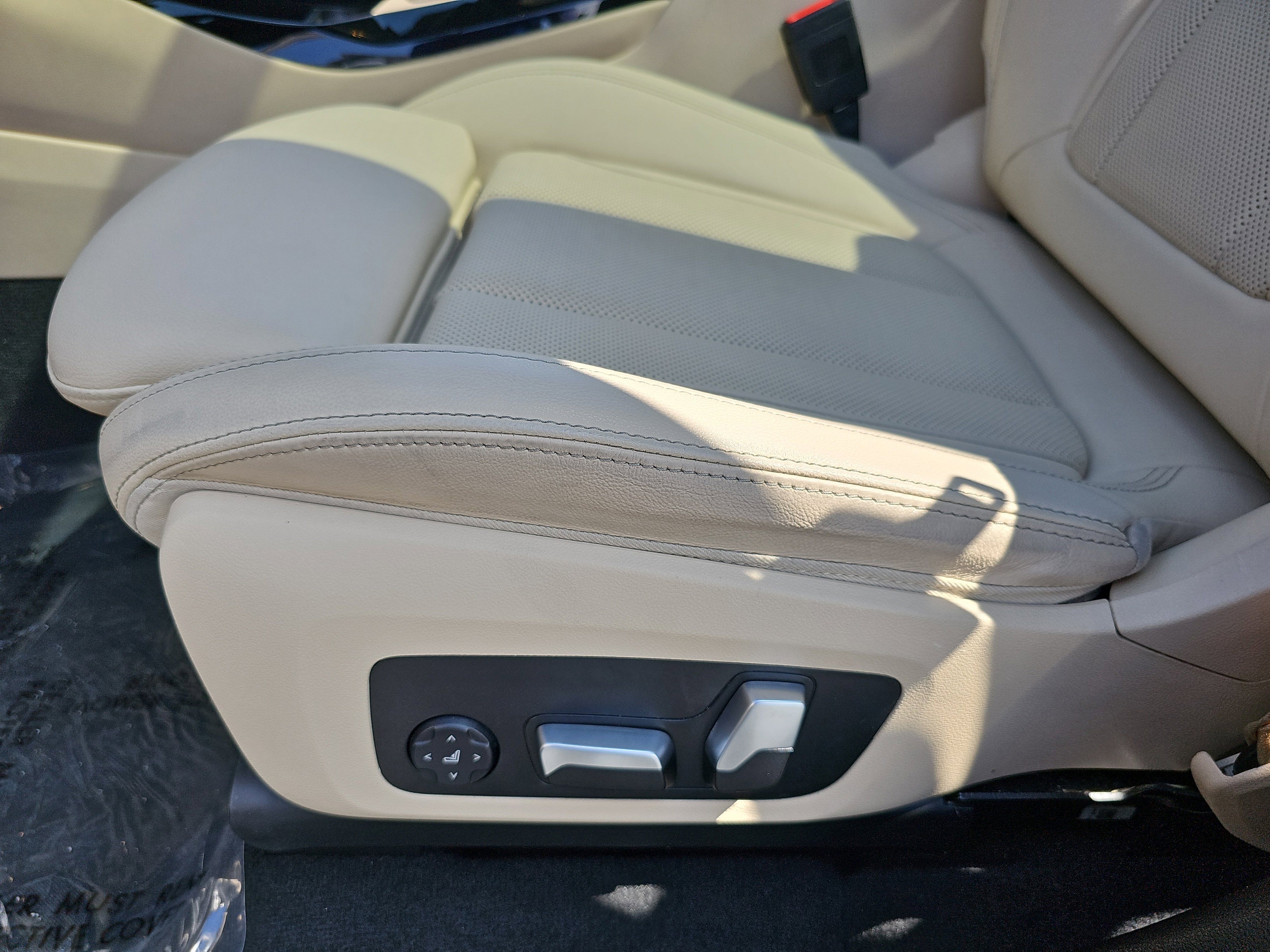 Certified 2022 BMW X3 sDrive30i w/ Convenience Package image 29