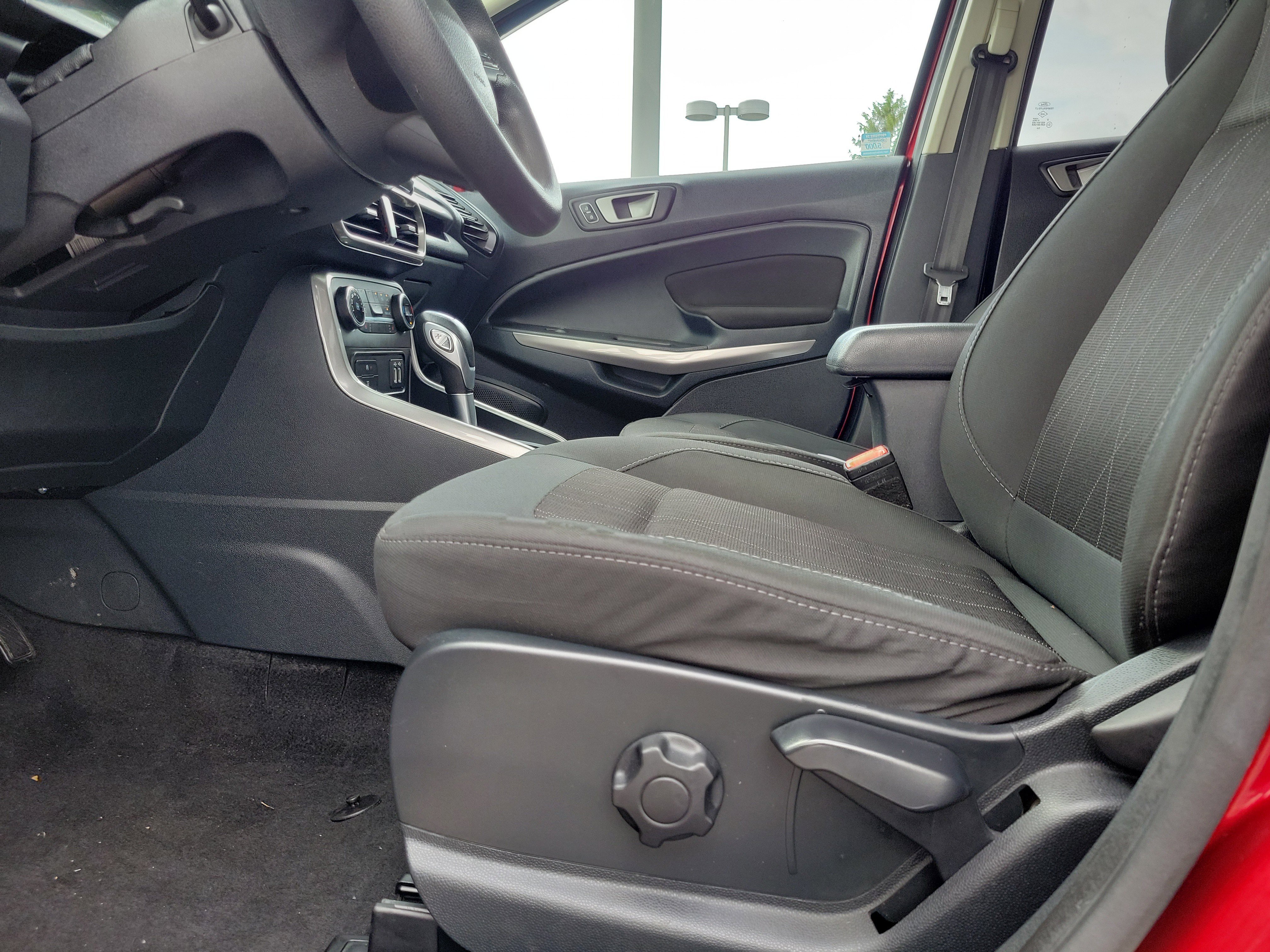Used 2021 Ford EcoSport SE FWD image 27