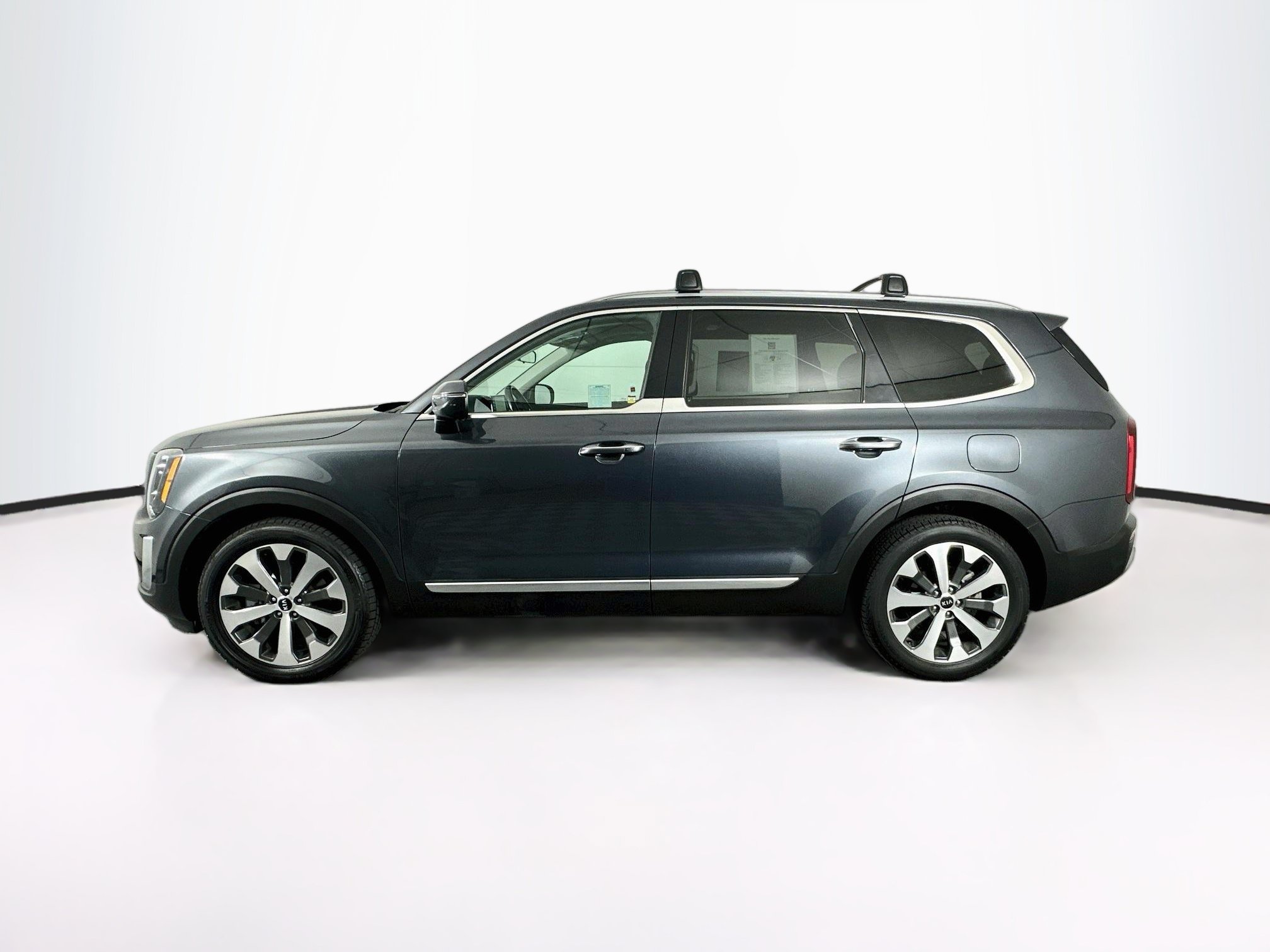 Used 2021 Kia Telluride S AWD/4WD image 4