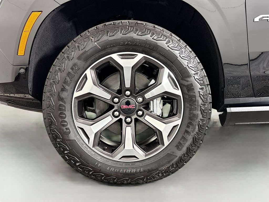 New 2026 GMC Yukon XL AT4 Ultimate AWD/4WD image 34