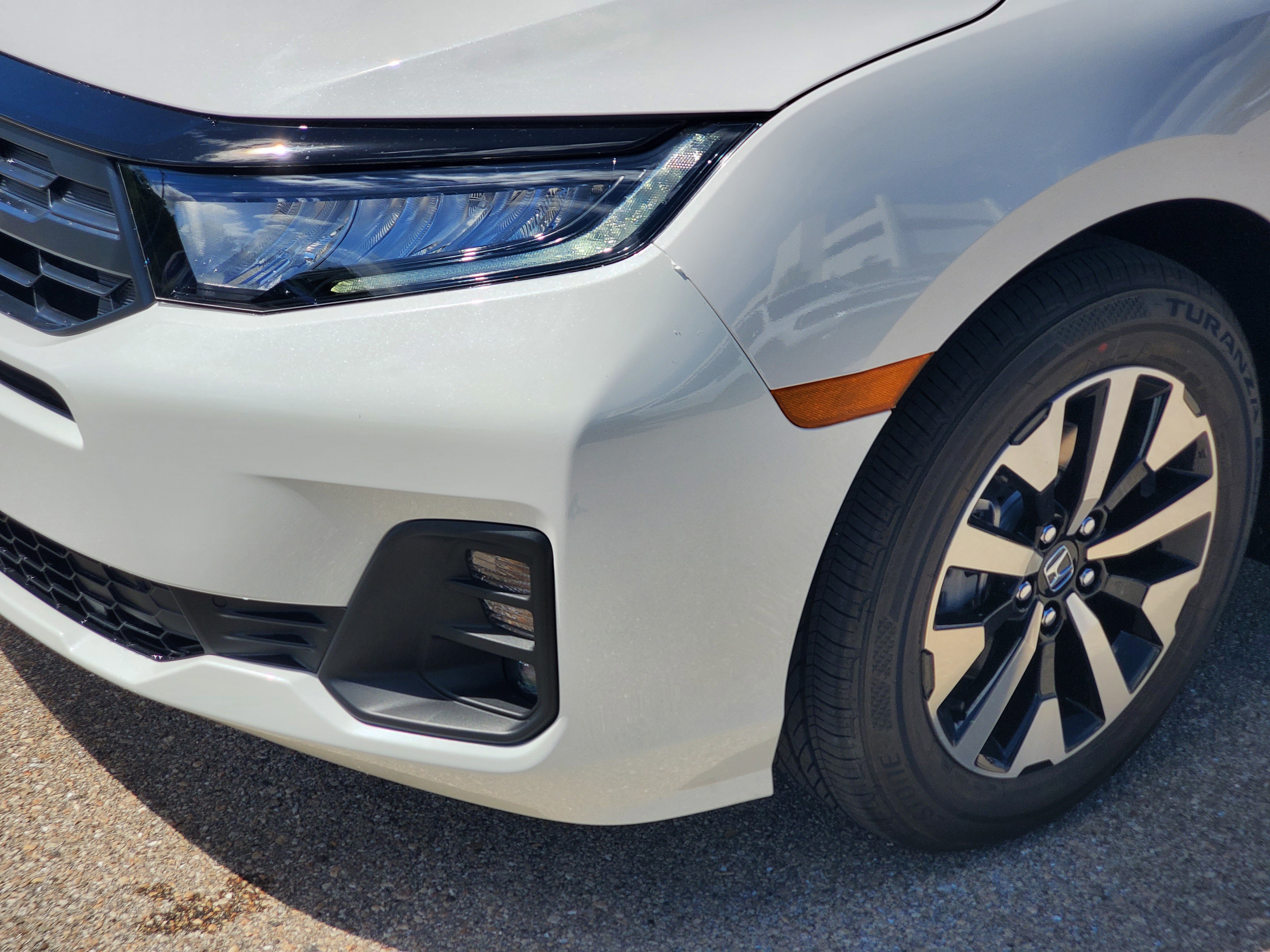 New 2026 Honda Odyssey EX-L image 7