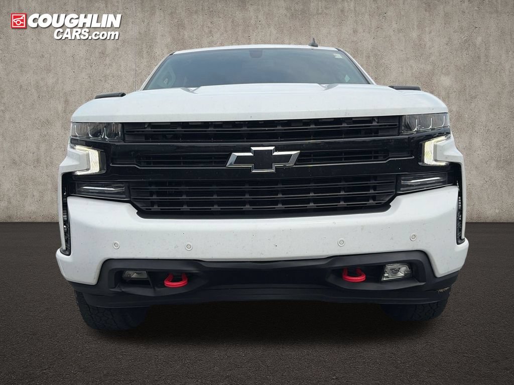Used 2022 Chevrolet Silverado 1500 RST w/ Redline Edition AWD/4WD image 2