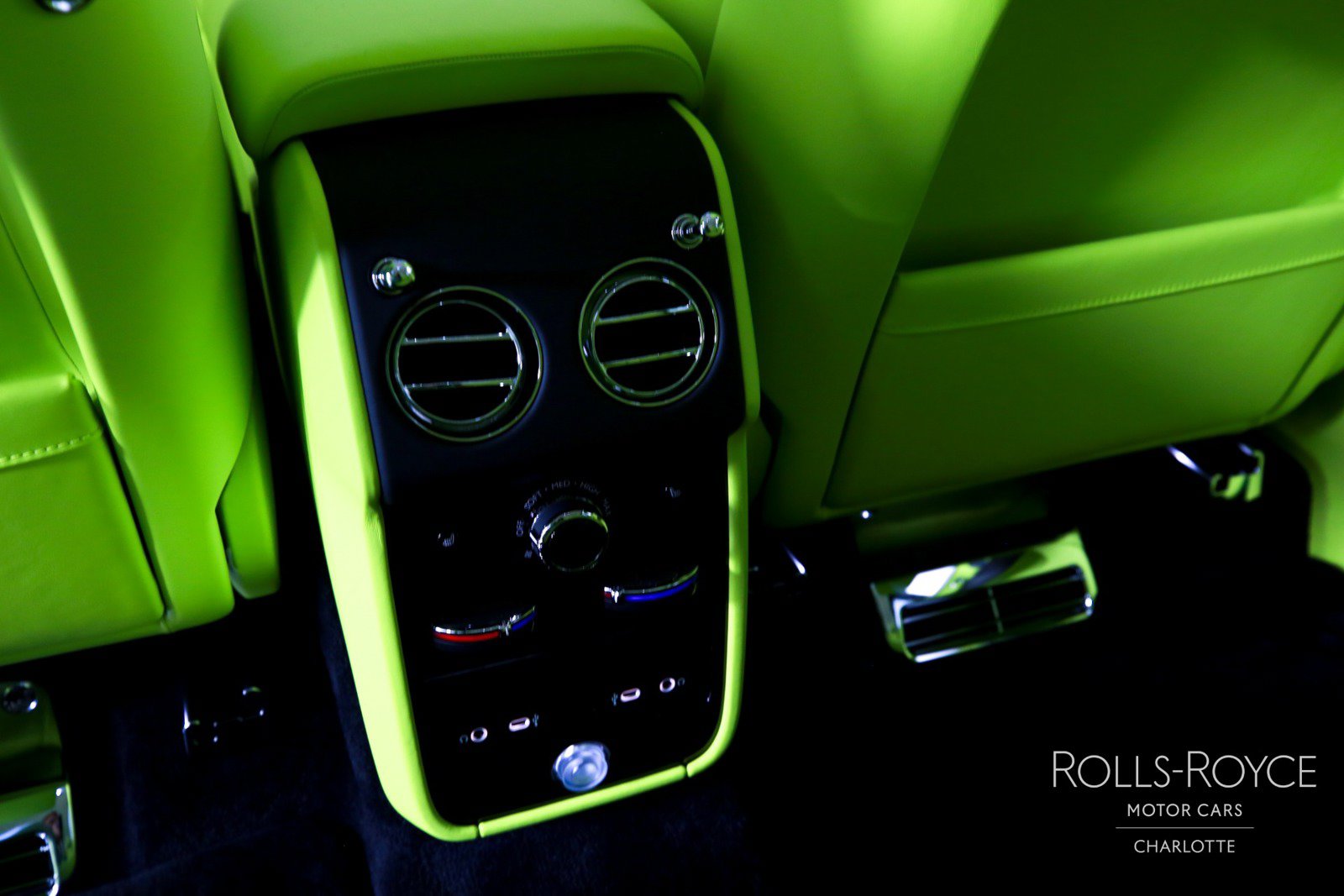 New 2026 Rolls-Royce Cullinan AWD/4WD image 22