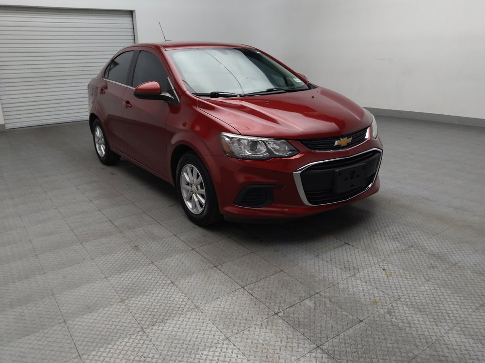 Used 2018 Chevrolet Sonic LT FWD image 13