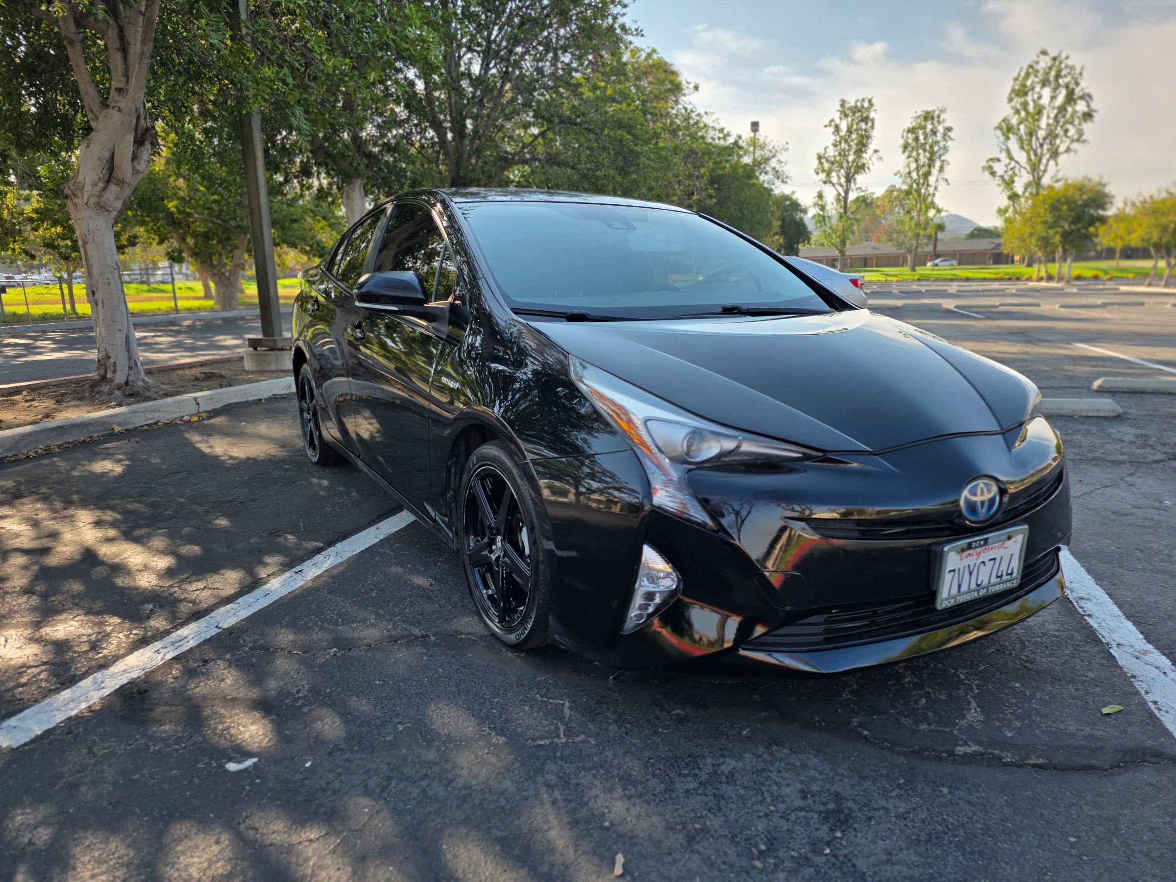 Used 2016 Toyota Prius Four Touring FWD image 16