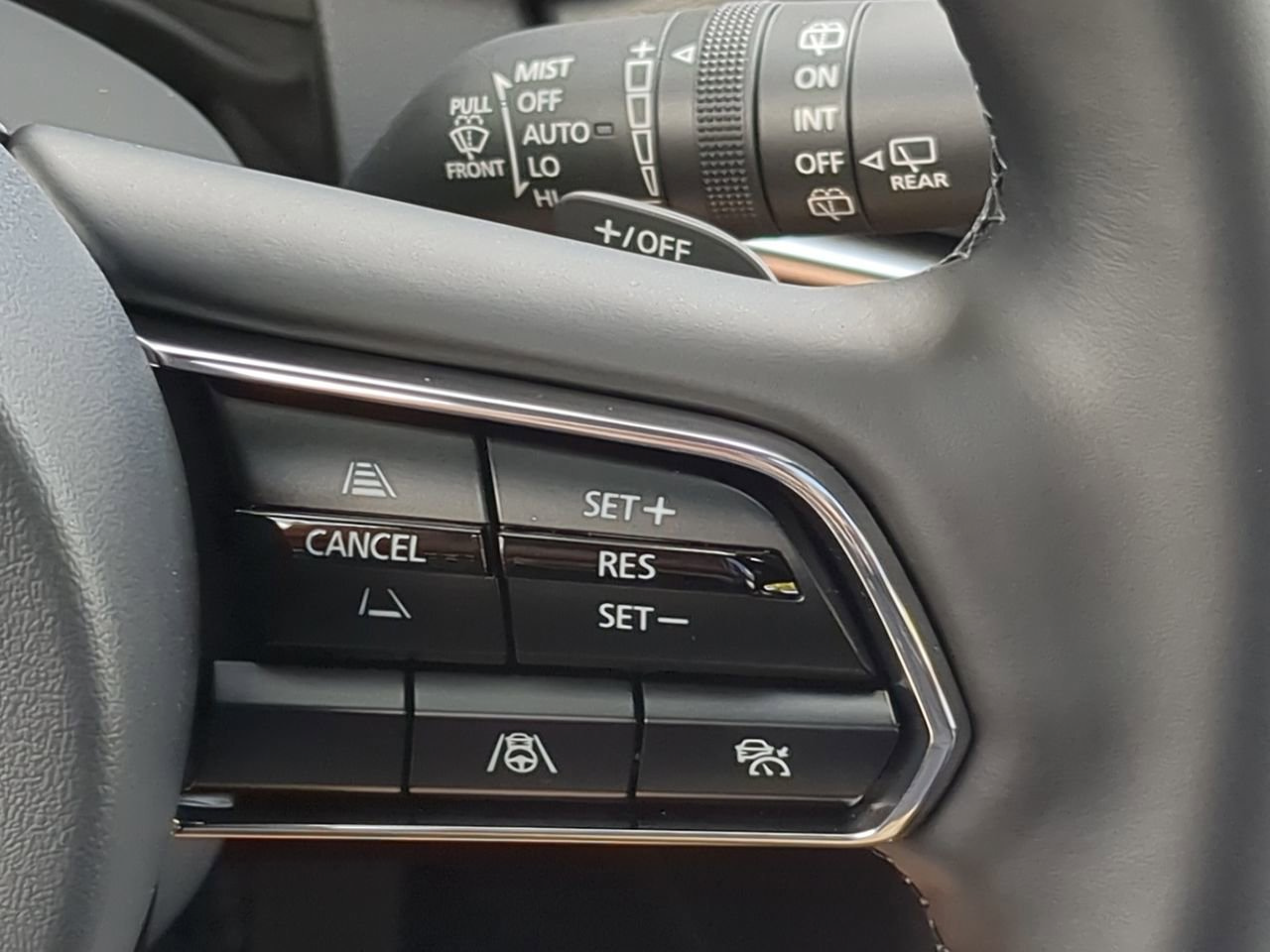 Certified 2025 MAZDA CX-90 Plug-In Hybrid w/ Premium Plus AWD/4WD image 21