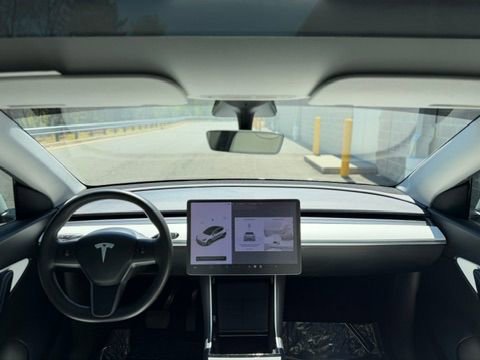 Used 2020 Tesla Model Y Long Range AWD/4WD image 33