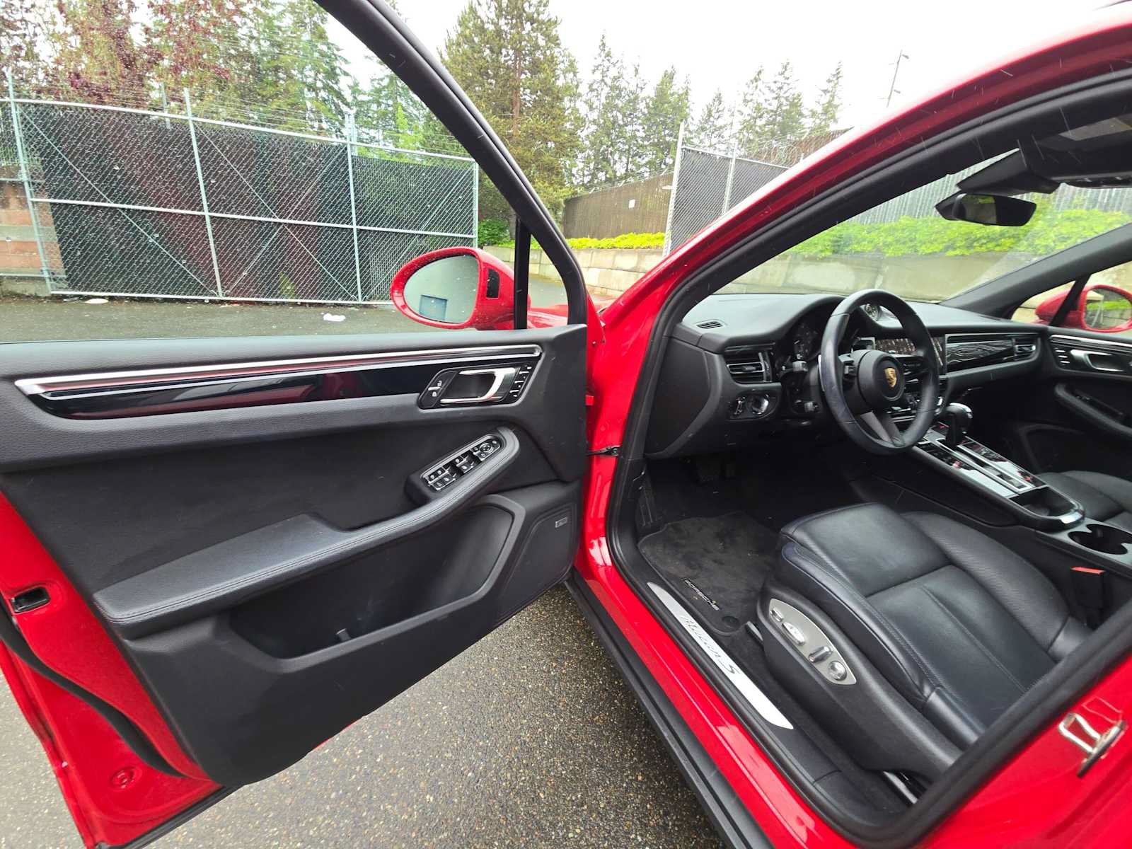 Used 2023 Porsche Macan S AWD/4WD image 20