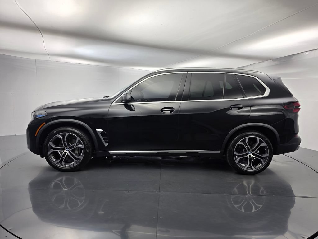 Certified 2024 BMW X5 xDrive40i w/ Premium Package AWD/4WD image 7