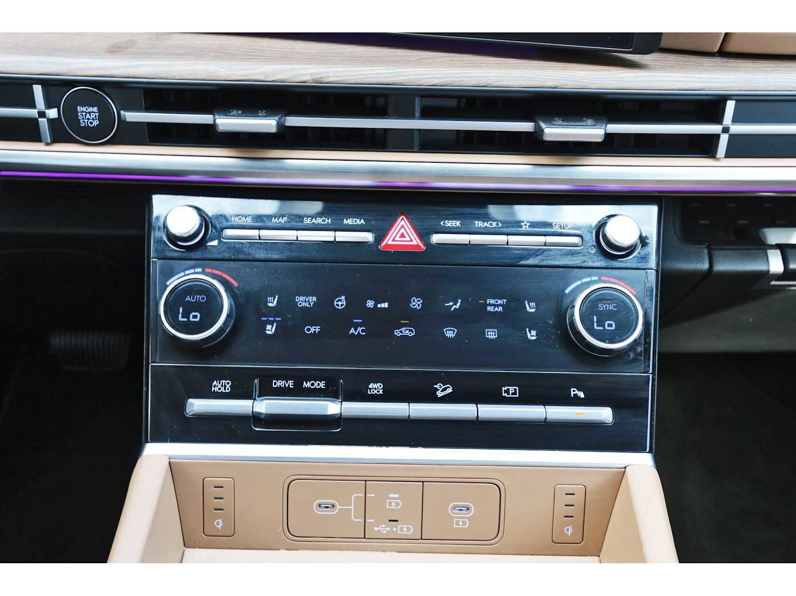 Used 2026 Hyundai Santa Fe Calligraphy image 26