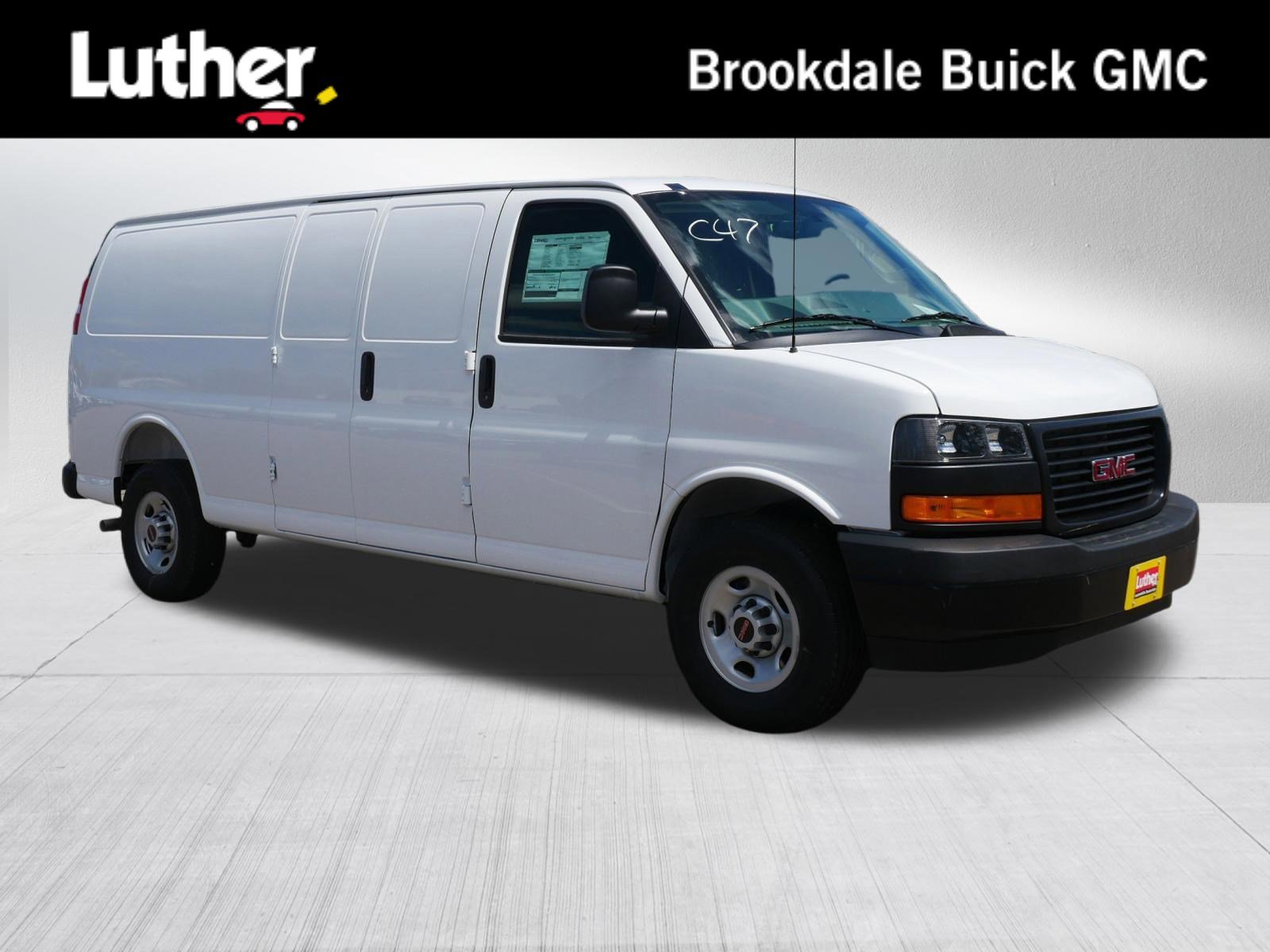 New 2026 GMC Savana 3500 Extended w/ Driver Convenience Package