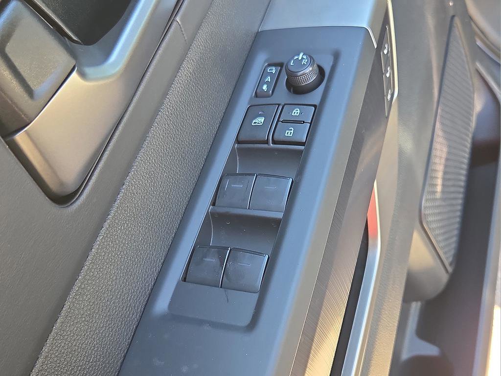 New 2026 Toyota Tundra Platinum image 18