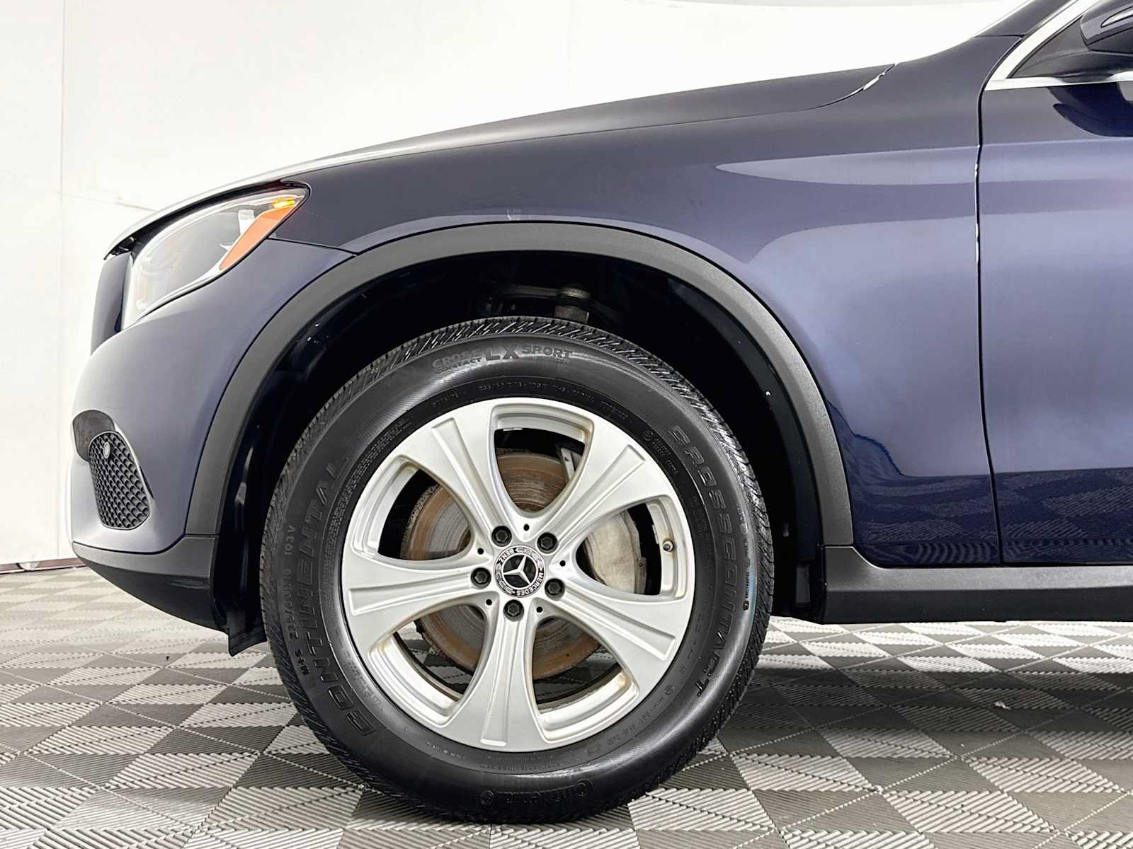 Used 2017 Mercedes-Benz GLC 300 4MATIC image 25