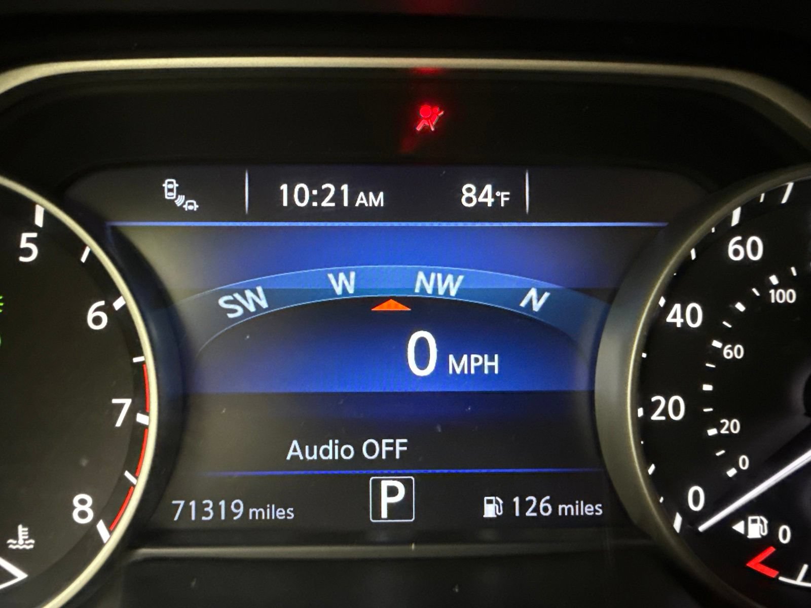 Used 2017 Nissan Maxima Platinum w/ Interior Lighting Package FWD image 21