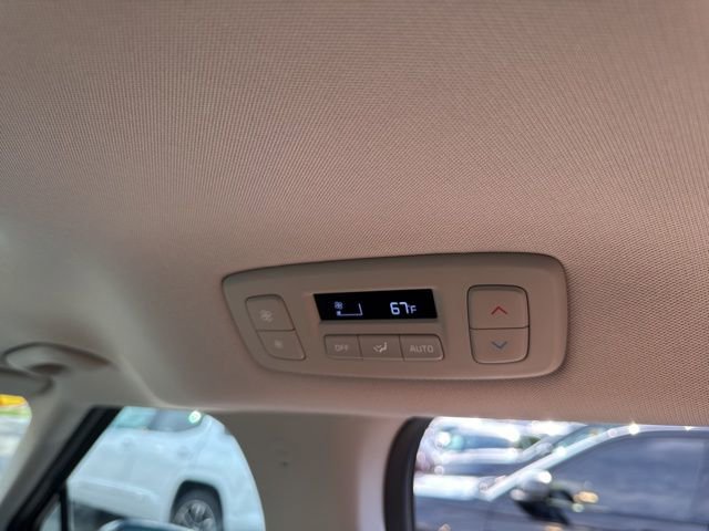 Used 2024 Kia Carnival SX Prestige FWD image 27