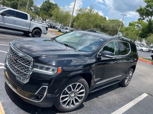 Used 2021 GMC Acadia Denali w/ Denali Technology Package FWD image 4