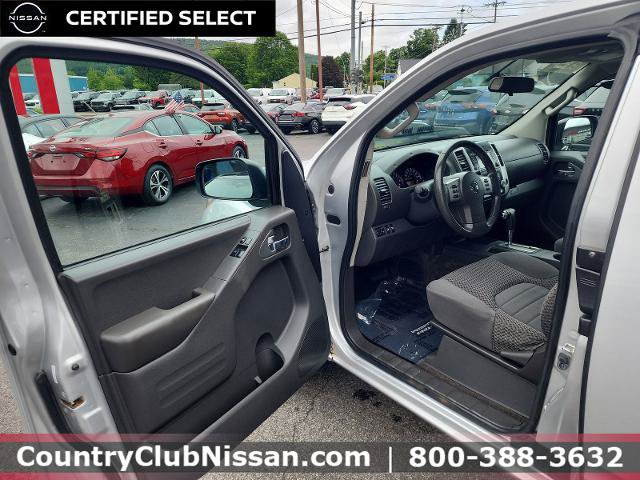 Certified 2016 Nissan Frontier SV AWD/4WD image 10