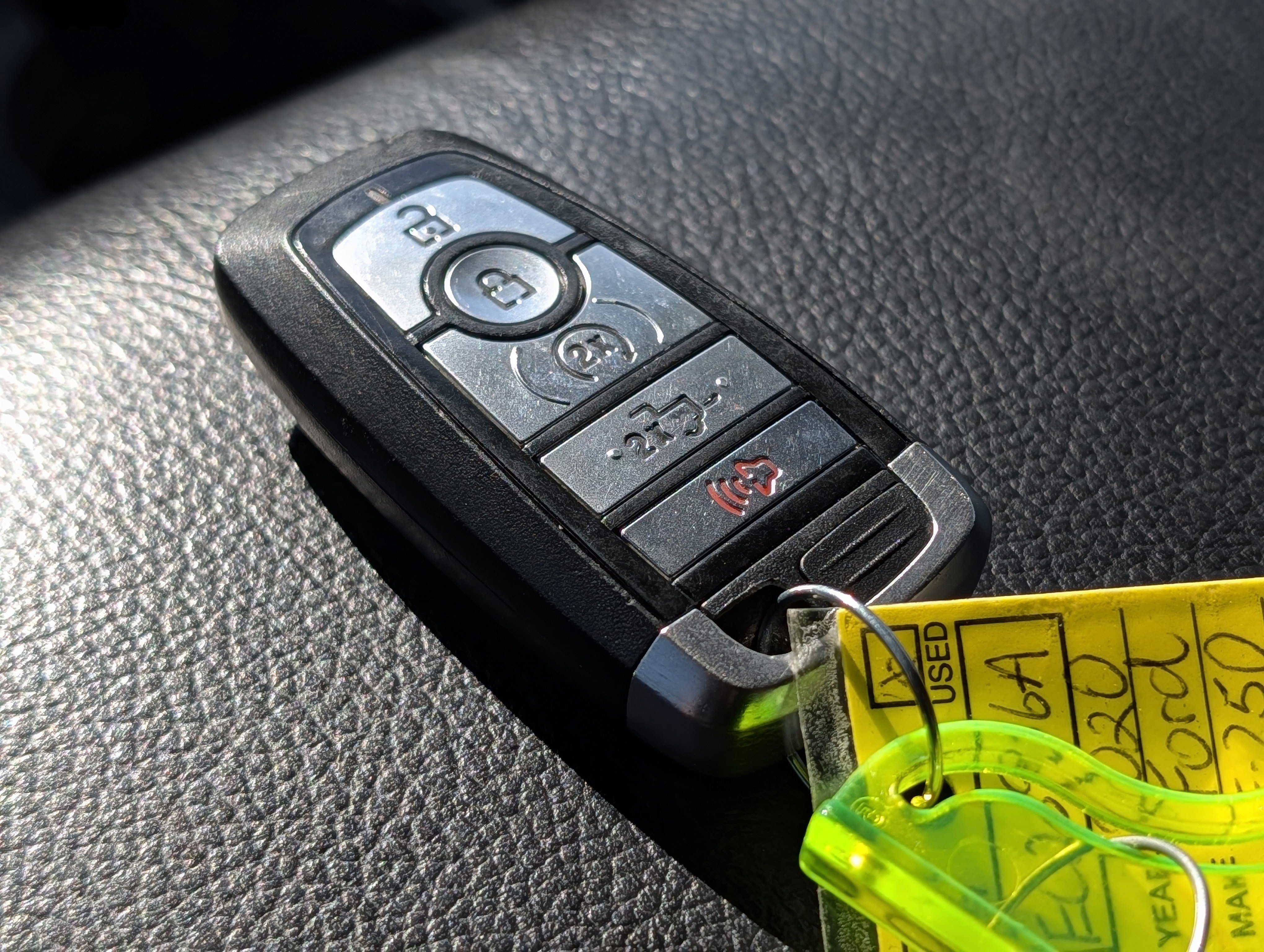 Used 2020 Ford F250 Lariat w/ Lariat Ultimate Package image 39