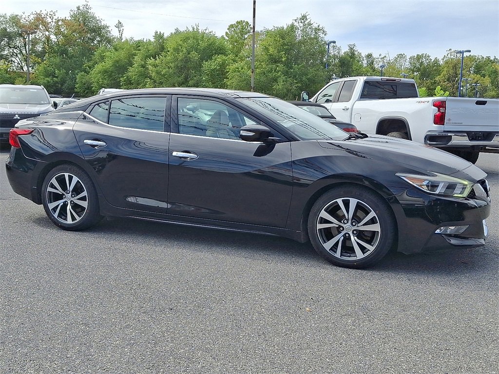 Used 2016 Nissan Maxima Platinum image 3