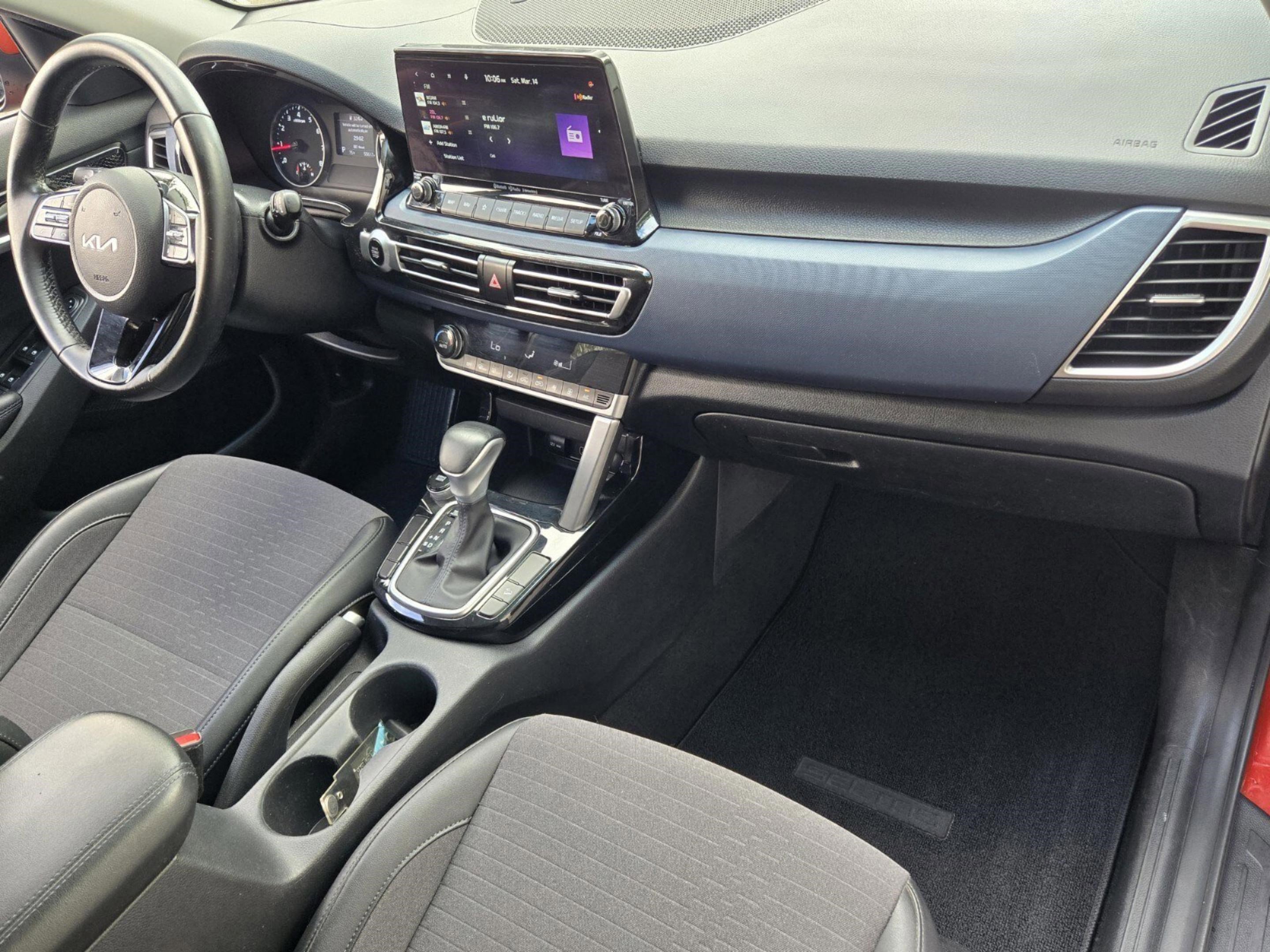 Used 2023 Kia Seltos S w/ Navigation Package image 34