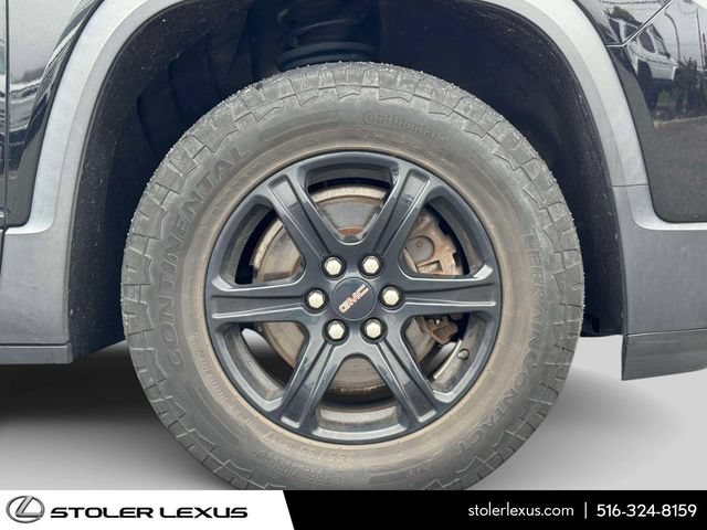 Used 2022 GMC Acadia AT4 w/ Technology Package AWD/4WD image 11