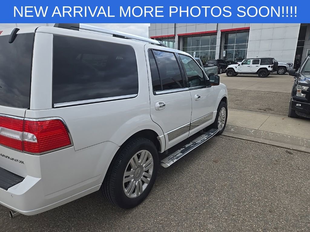 Used 2013 Lincoln Navigator 4WD w/ HD Trailer Tow Pkg image 6
