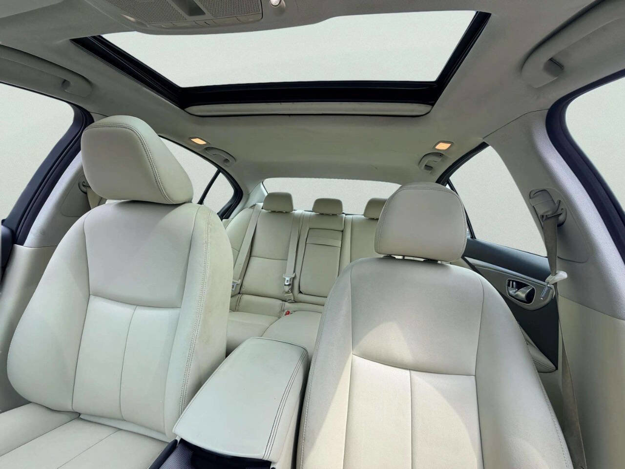Used 2015 INFINITI Q50 Premium w/ Navigation Package image 15