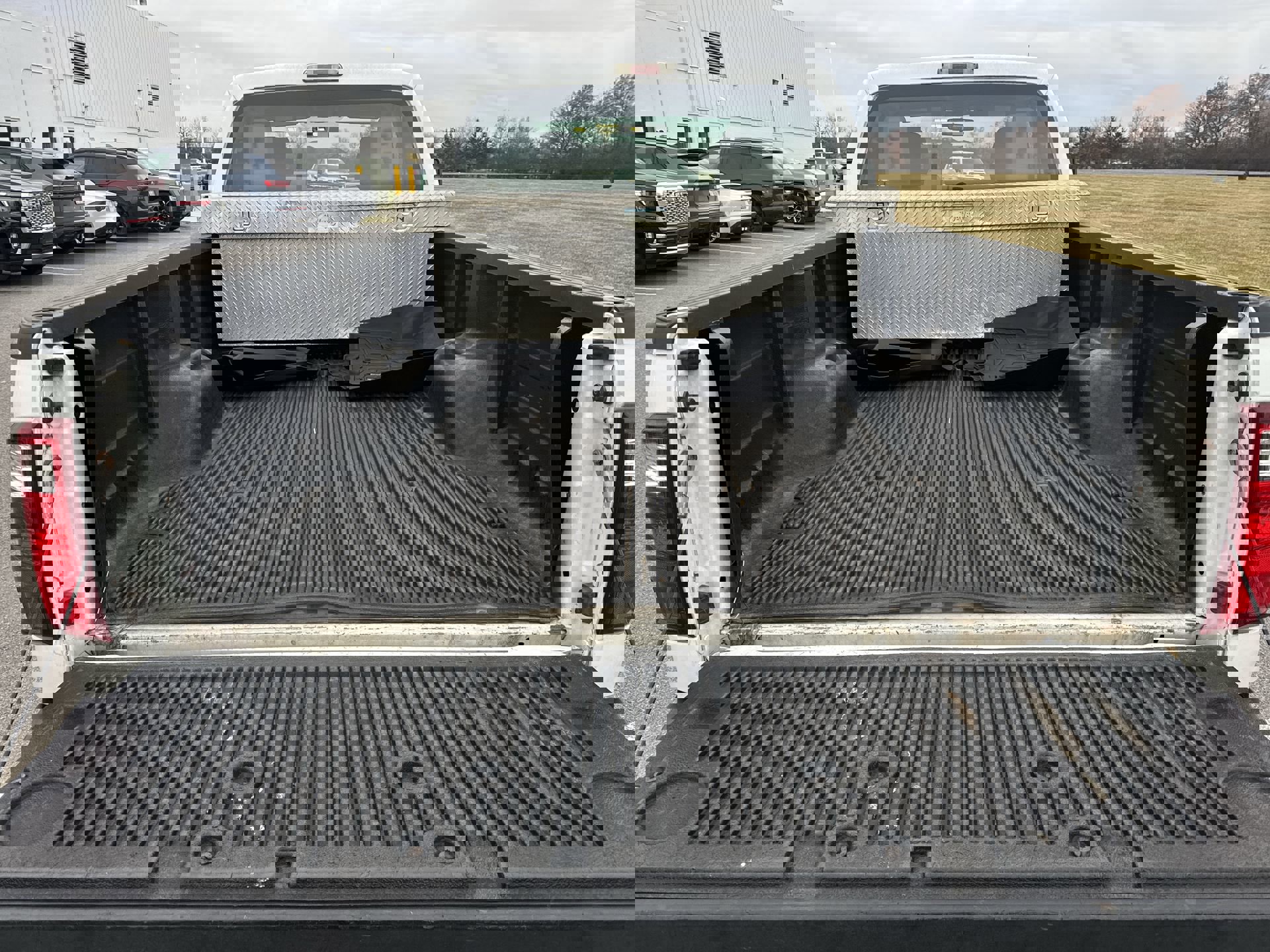 Used 2011 Ford F250 XL w/ XL Value Pkg image 24