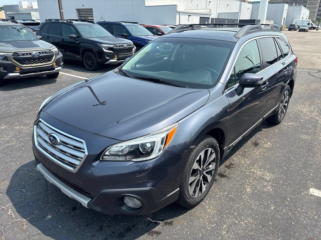 Used 2017 Subaru Outback 2.5i Limited AWD/4WD image 6