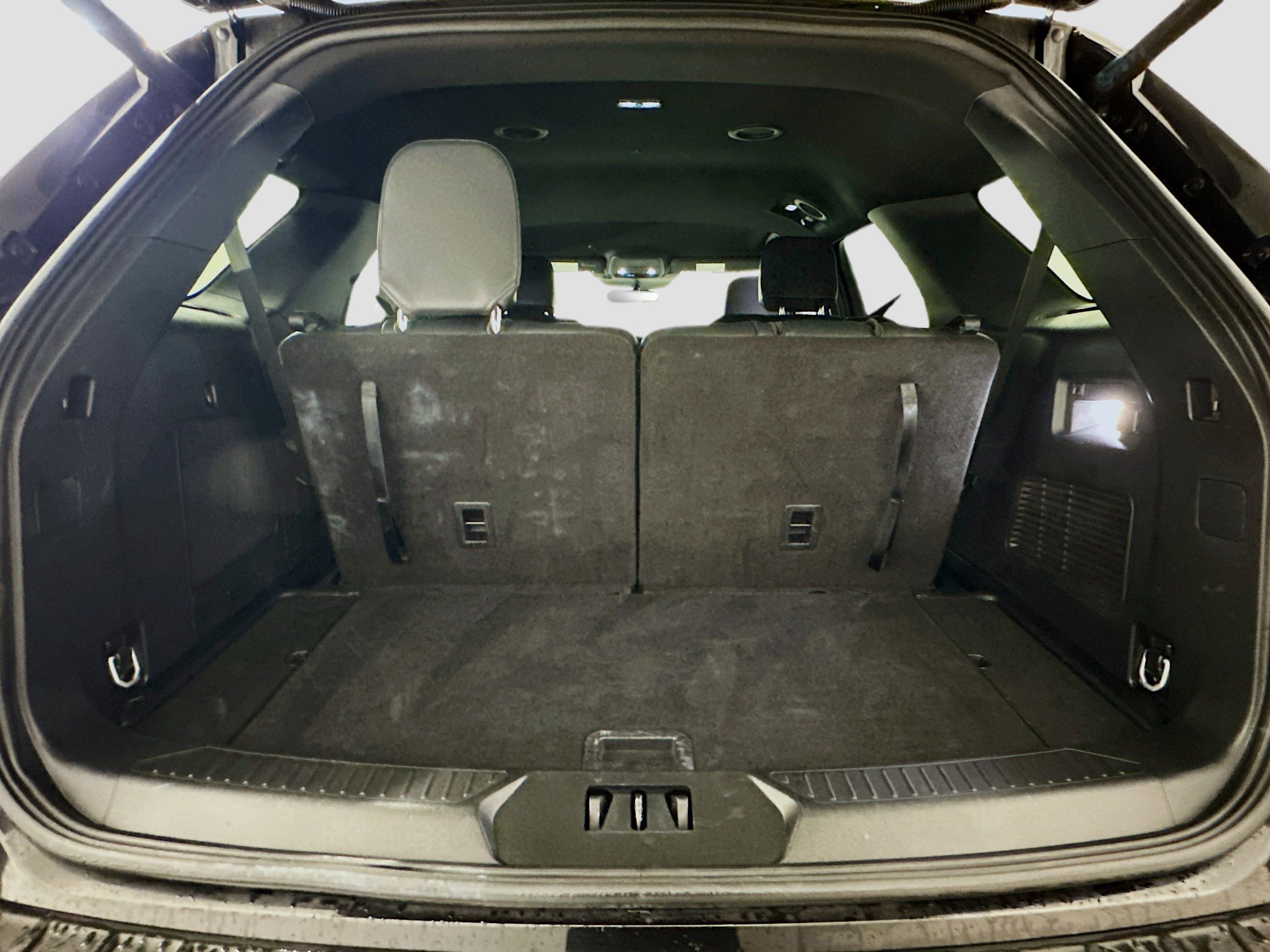 Used 2025 Ford Explorer ST-Line image 31