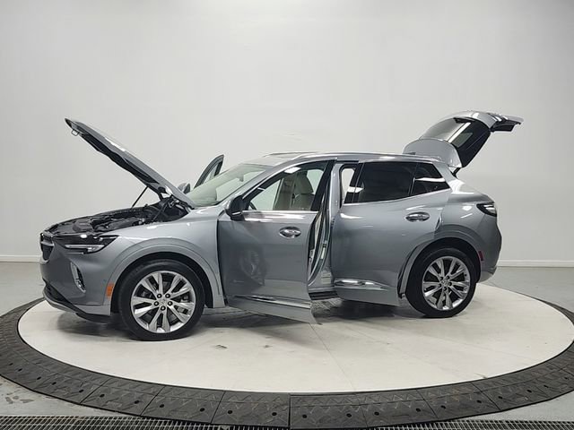 Used 2023 Buick Envision Avenir image 12