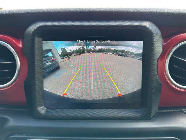 Certified 2023 Jeep Wrangler Unlimited Rubicon w/ Xtreme 35 Tire Package image 15