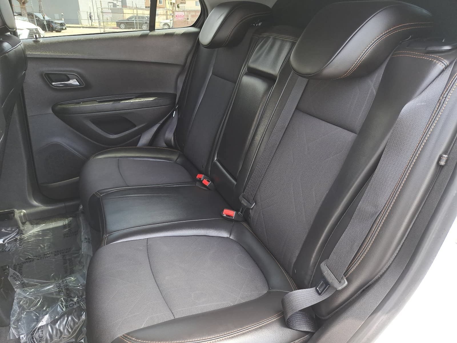 Used 2018 Chevrolet Trax LT w/ Redline Edition FWD image 13