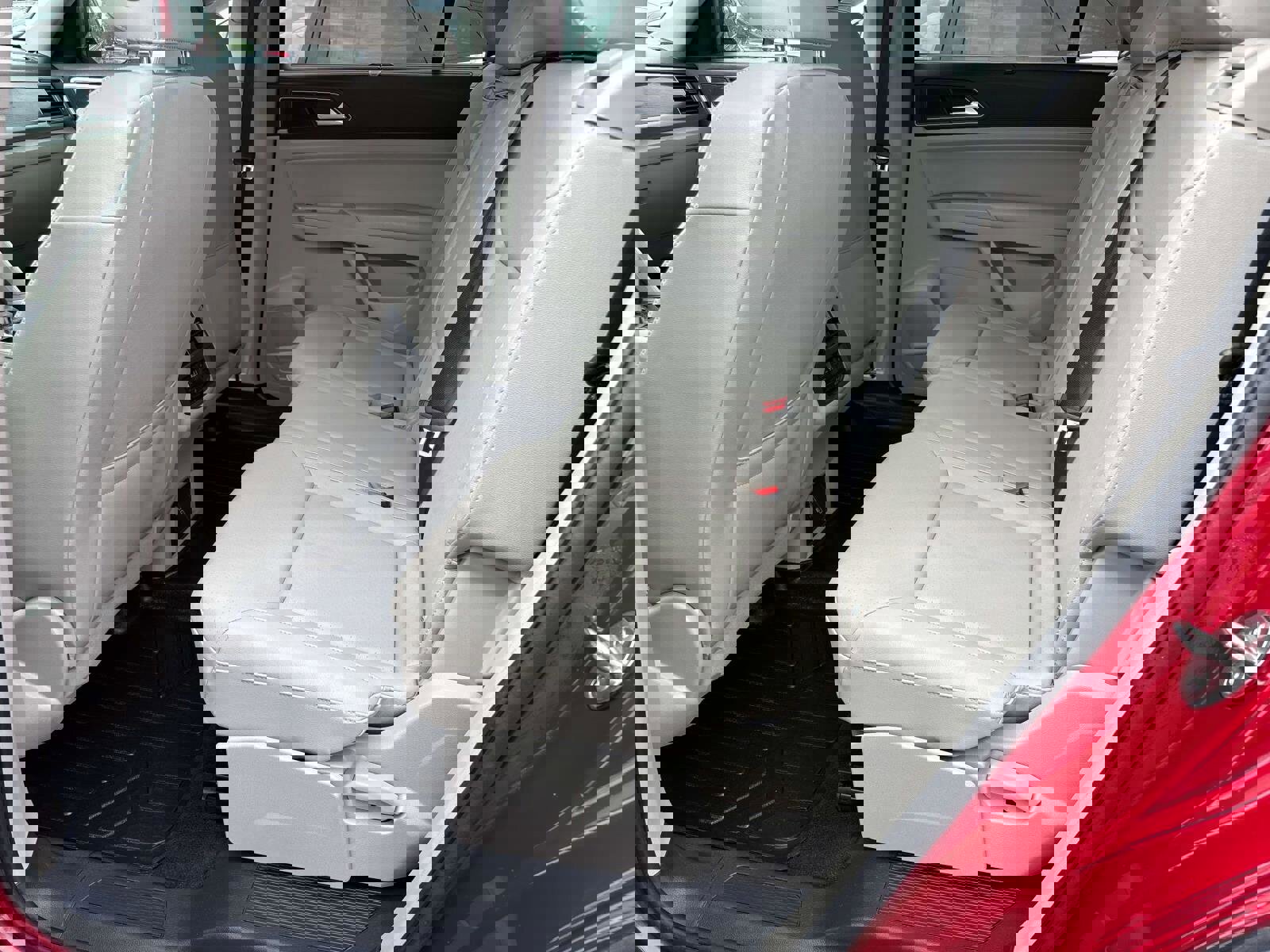 Used 2019 Volkswagen Atlas SE w/ Towing Package image 10