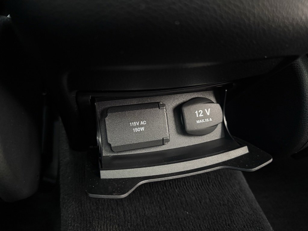 Used 2017 Mercedes-Benz GLC 300 4MATIC image 35