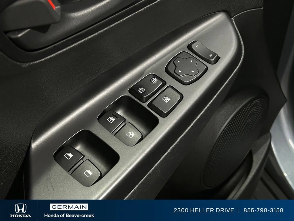 Used 2018 Hyundai Kona SEL w/ SEL Tech Package 02 FWD image 18